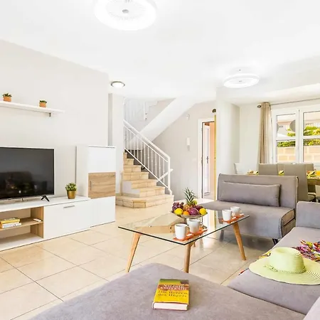 Sunny By Welcome Tenerife * Costa Adeje (Tenerife)